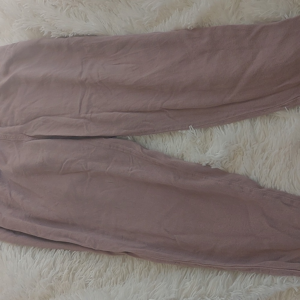 Celebrity pink pants move pink